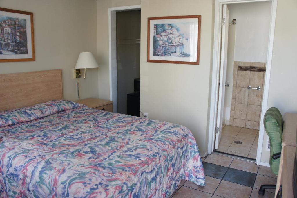 Budget Inn El Cerrito Phòng bức ảnh