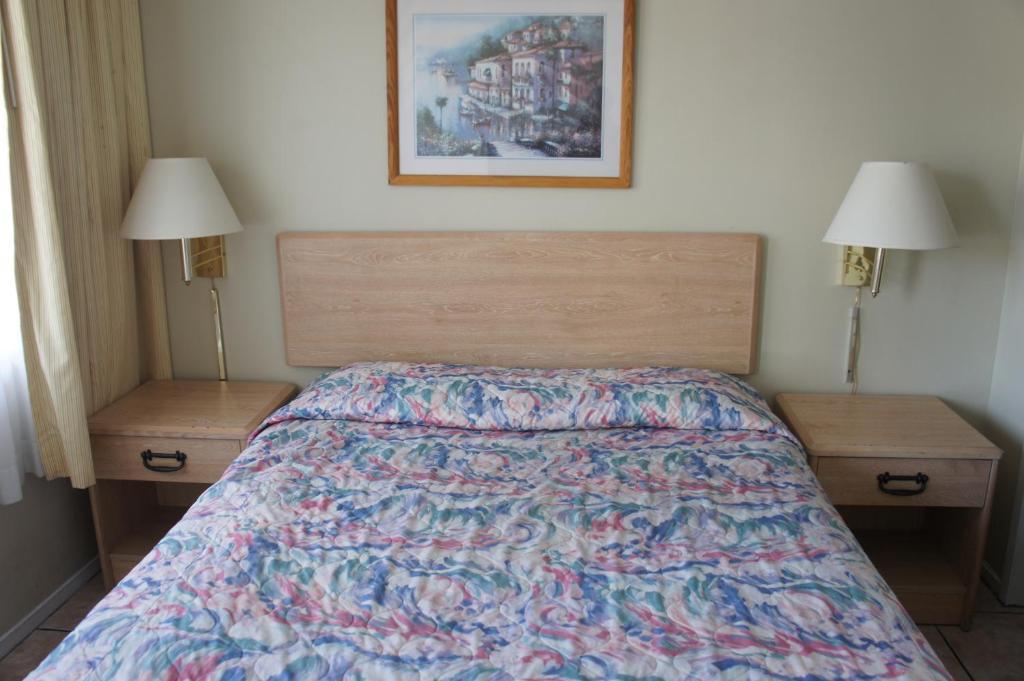 Budget Inn El Cerrito Phòng bức ảnh